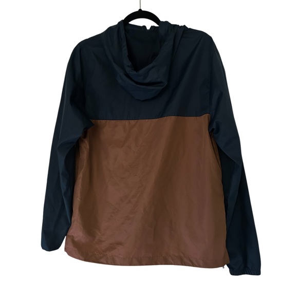 Men’s Lightweight Color block Windbreaker - Navy and Brown - Picture 2 of 6